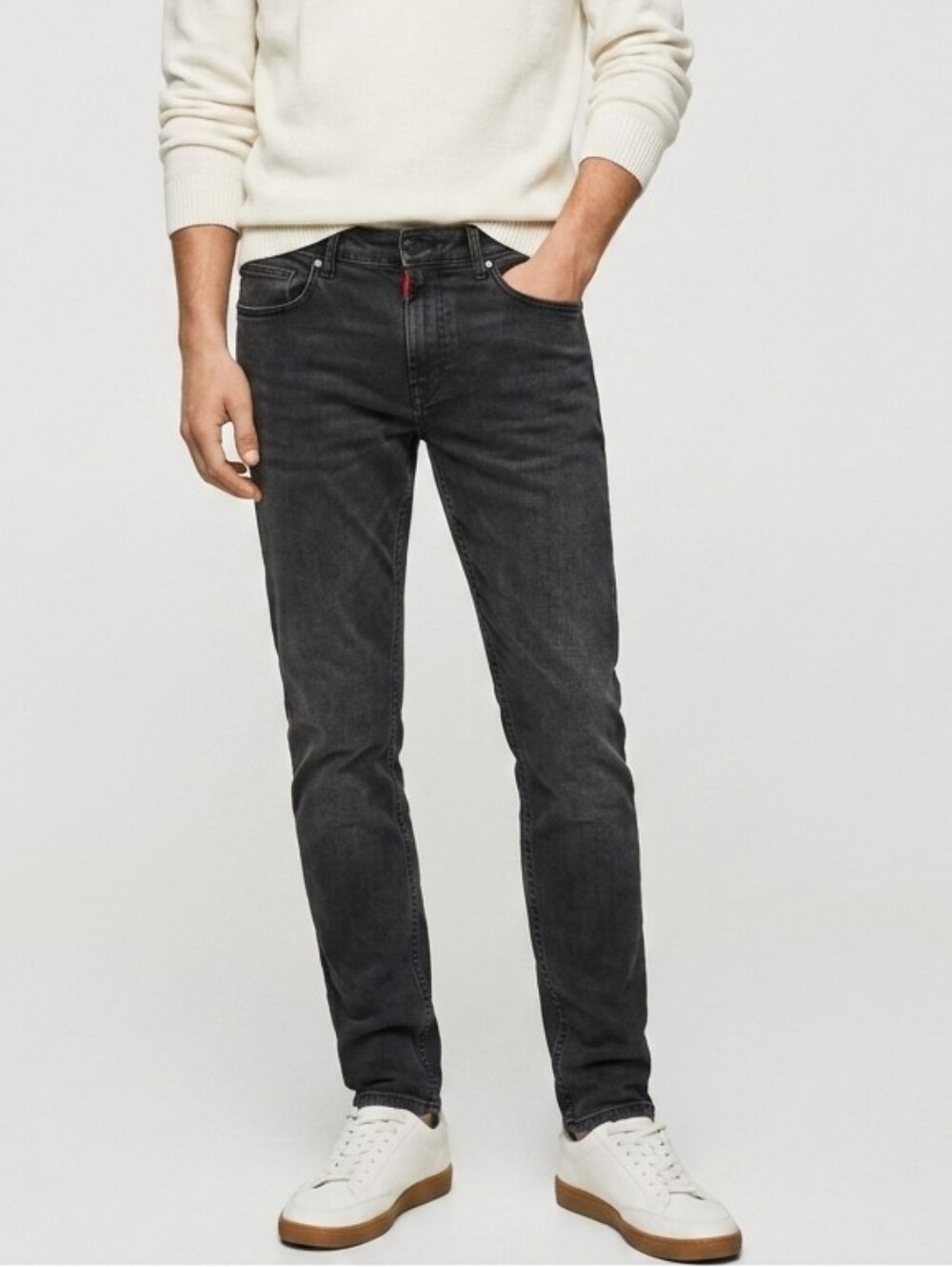 HUGO Men's Black Skinny Jeans Size 32